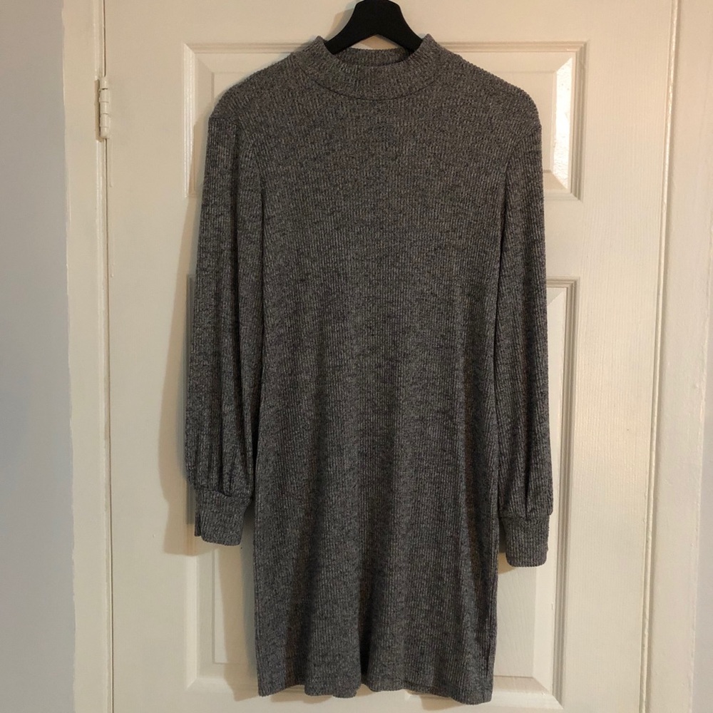NWOT - Dynamite sweater dress